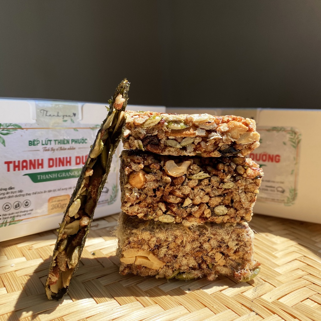 GRANOLA Hạt Dinh Dưỡng THIÊN PHƯỚC (Hộp 8 Thanh 200G) - GRANOLA Ngũ Cốc  Ăn Vặt Giảm Cân Cao Cấp