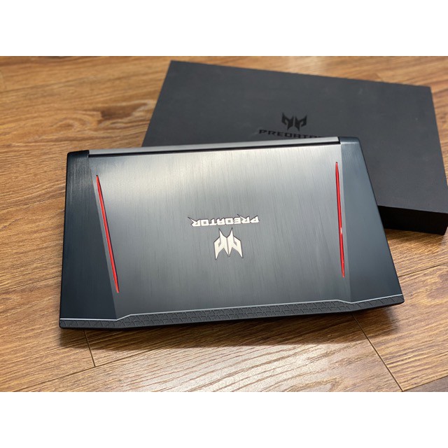 Laptop Acer Predator Helios 300  chuyên game
