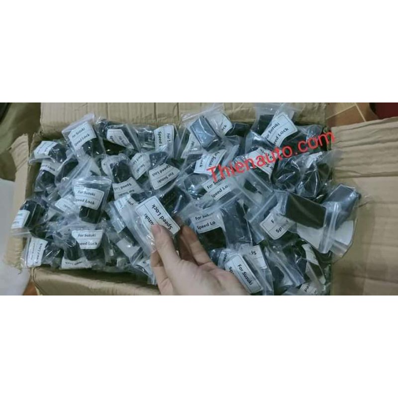 Auto lock  cho Suzuki XL7/Ertiga 2019 - 2022