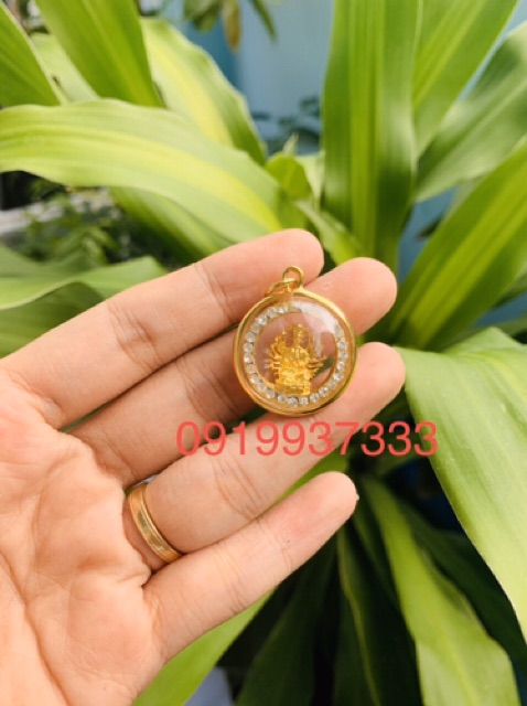 Mặt dây chuyền phật thái