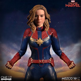 [Order báo giá] Mô hình chính hãng Mezco: Captain Marvel