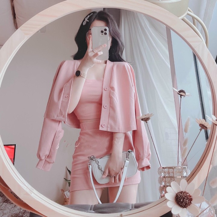 Set Áo Khoác Croptop Và Chân Váy Ôm Kèm Áo Trong Hai Dây Rose Fashion | BigBuy360 - bigbuy360.vn