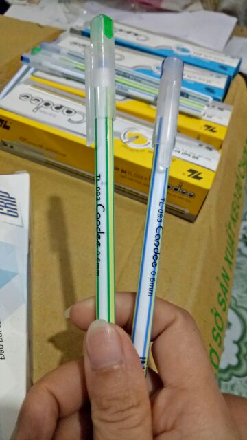 Bút Bi Nến TL-093 Nét 0..6mm Đẹp