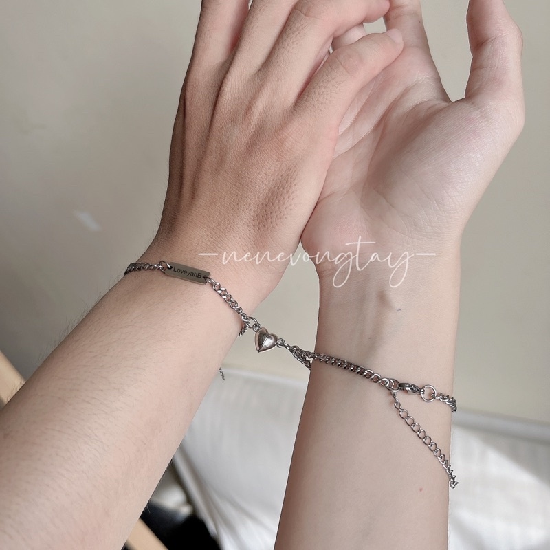 Vòng đôi khắc tên nam nữ theo yêu cầu  - số 1