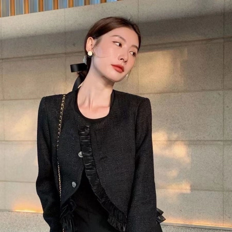 Áo khoác dạ tweed viền ren phong cách tiểu thư( sẵn)