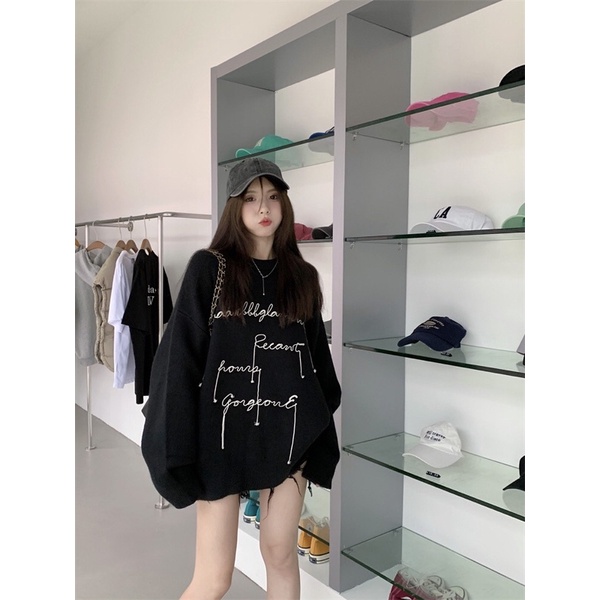 Áo len đen cổ tròn dày thiết kế chữ cá tính dáng dài♥️