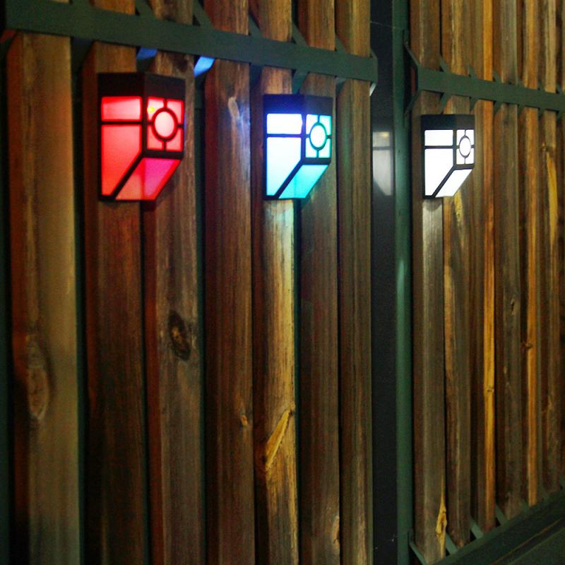 Đèn Led 2 Bóng Năng Lượng Mặt Trời Chống Thấm Nước Gắn Tường Sân Vườn