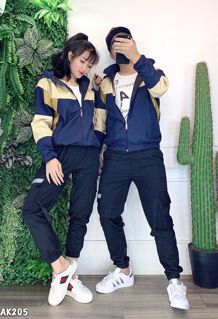 🔥𝐆𝐈𝐀́ 𝐒𝐈̉🔥205 Áo Khoác Dù Couple Vàng Siêu Hot (Video,Hình Thật) | BigBuy360 - bigbuy360.vn