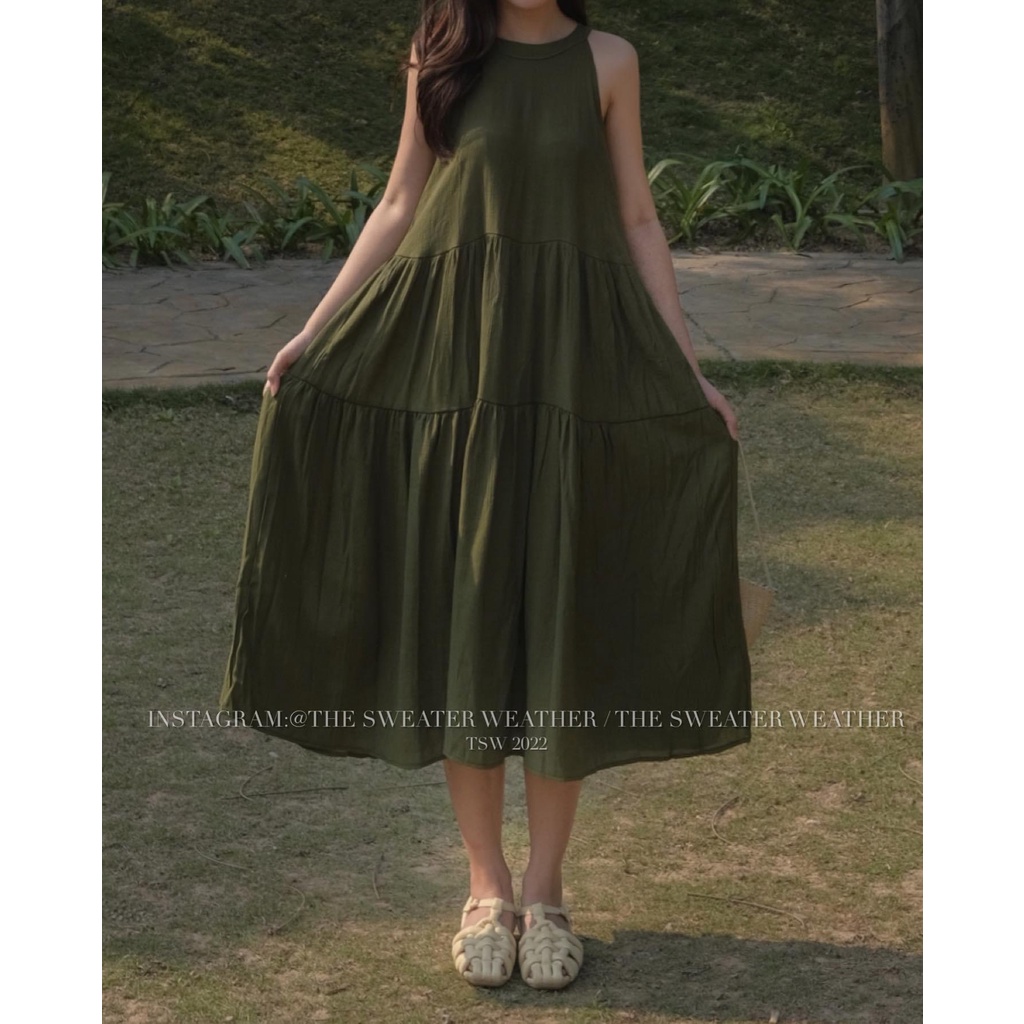 Váy kiểu nữ đi biển V.107, Váy maxi đũi xốp cổ yếm dáng babydoll xòe tầng cực xinh - Thời trang nữ Chấm Bi | BigBuy360 - bigbuy360.vn