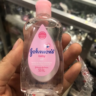 Dàu mát xa dưỡng ẩm baby oil johnson’s chai 50ml- 200ml
