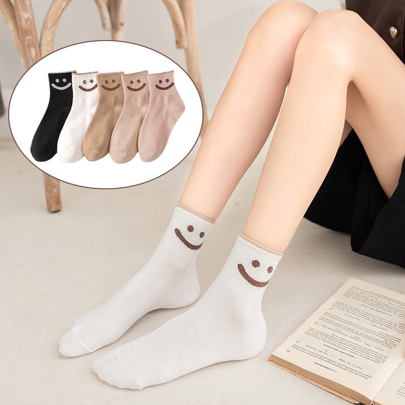 Tất màu trơn thoáng khí in hình mặt cười dễ thương cho nữ