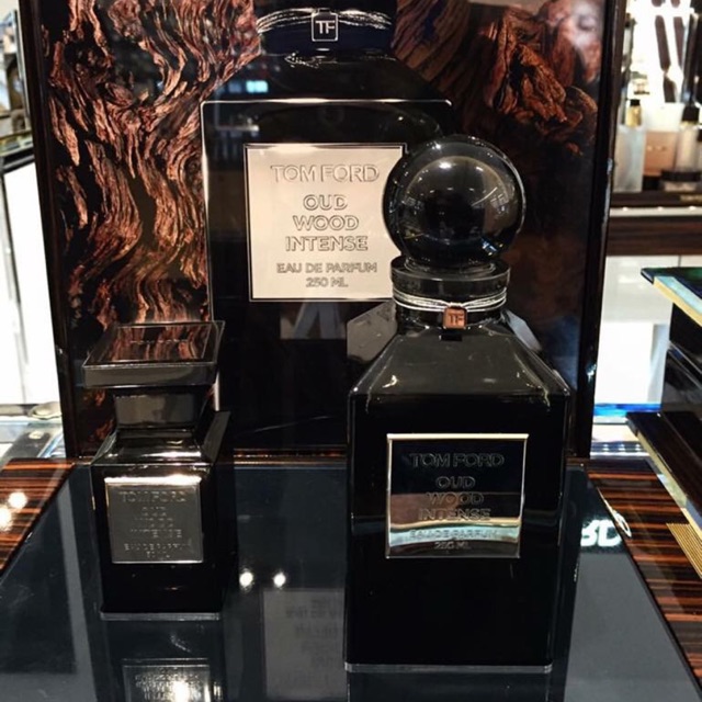 Nước hoa Tom Ford Oud wood Intense 50-100ml