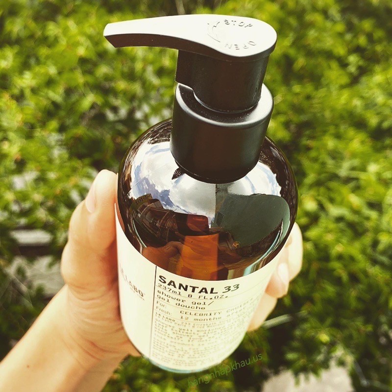 Sữa tắm hương nước hoa Le labo SANTAL33. | BigBuy360 - bigbuy360.vn
