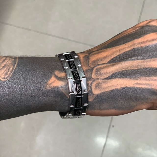 Lắc tay nam inox giá rẻ