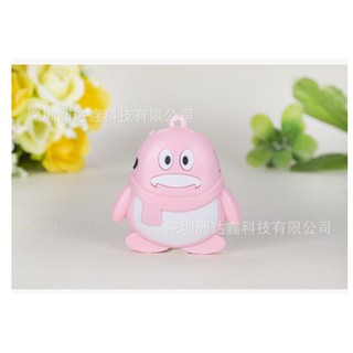 máy nghe nhạc hình chim cánh cụt cực cute