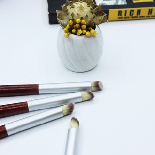 Cọ dặm Ombre LADURA