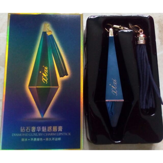 Son môi kim cương Xi Xi