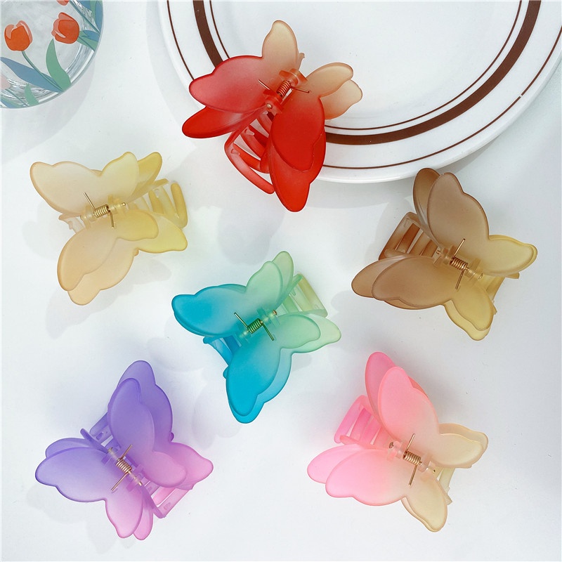 1 Kẹp Tóc Càng Cua Bằng Acrylic Hình Bướm Nhiều Màu Sắc Thoải Mái Dành Cho Nữ