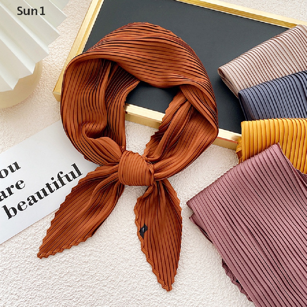 Sun1 &gt; Khăn Satin Xếp Ly Hình Vuông Thắt Nơ Cho Nữ