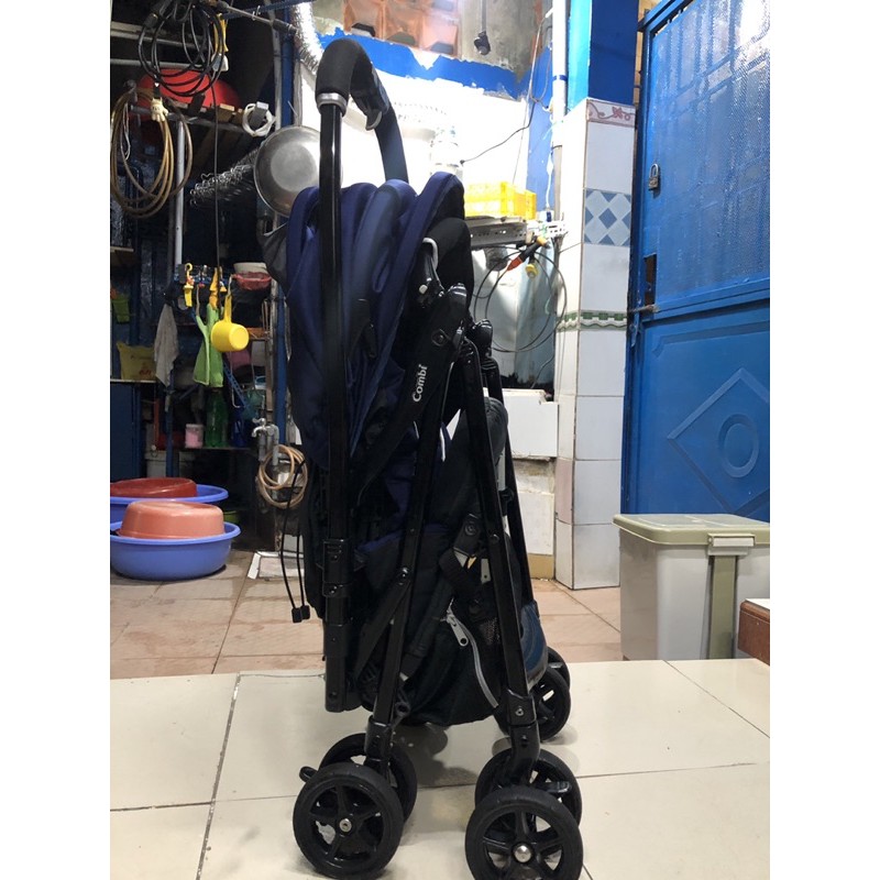 Xe đẩy 2 Chiều Combi Mechacal First