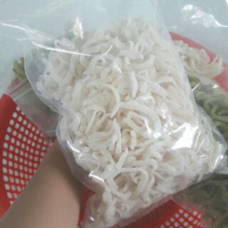 Mứt dừa non vị lá dứa