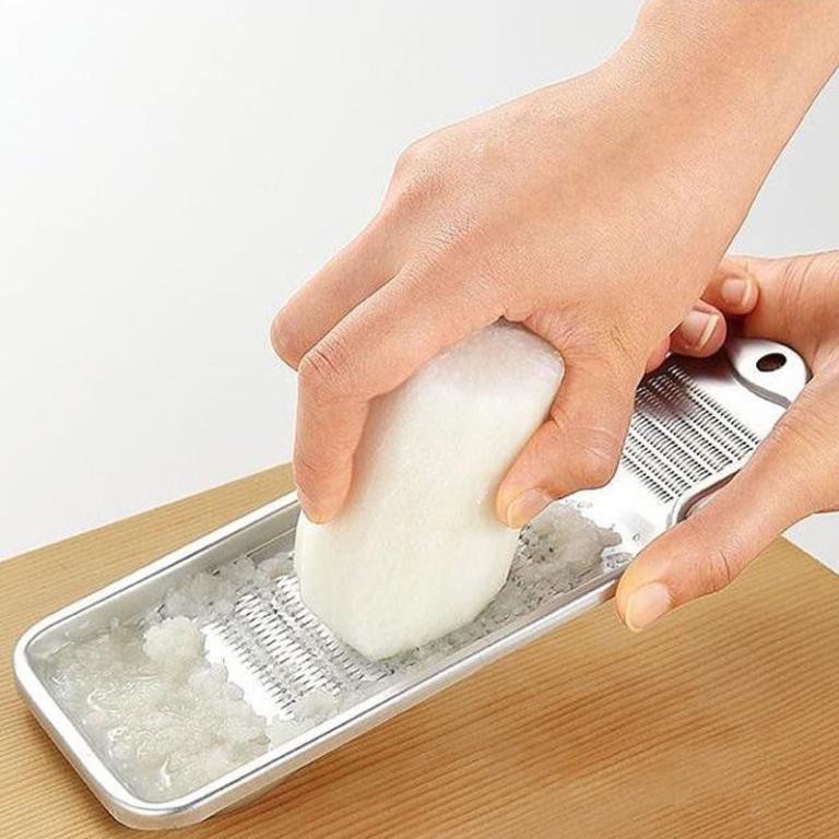 Dụng cụ nghiền tỏi,mài gừng , hoa quả hàn quốc size to