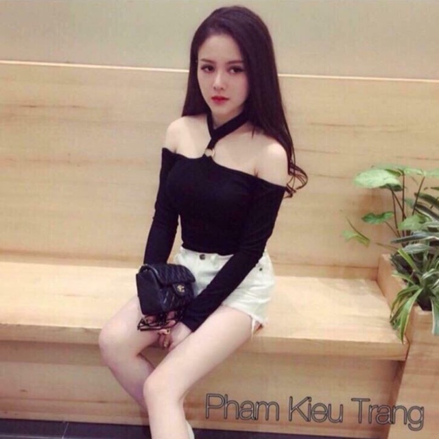 áo thun bẹt vai có dây cổ tay dài