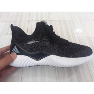 Giày thể thao alphabounce