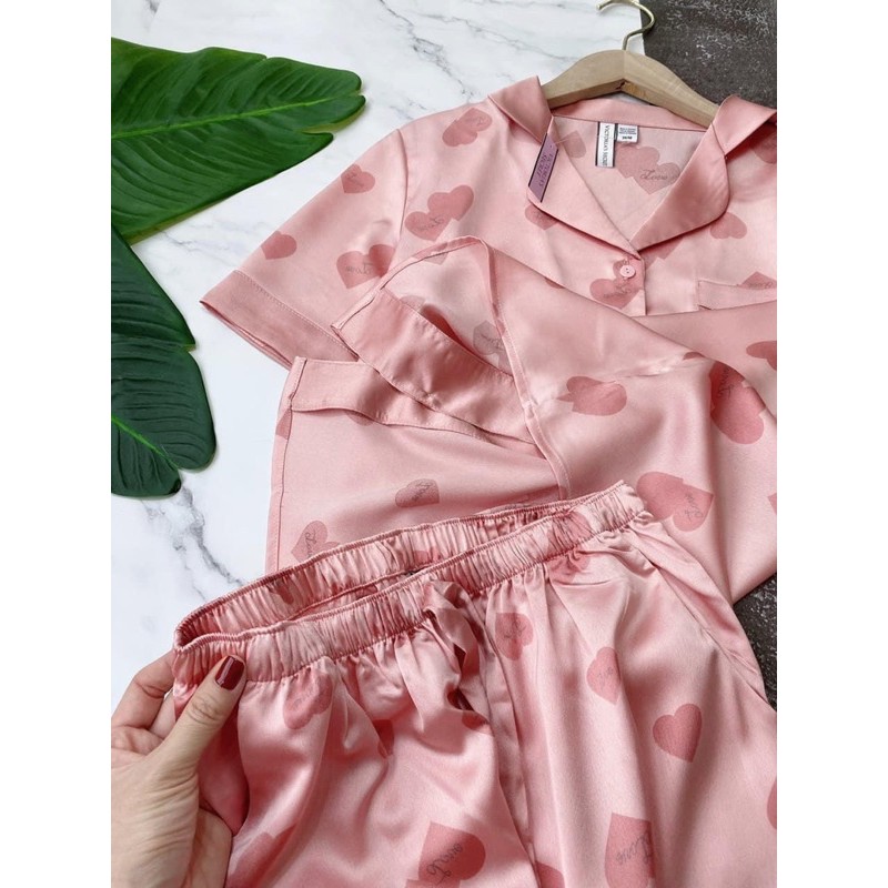 [Mã WASTCOOL giảm 15% tối đa 50K đơn 99K] BÁN SỈ BỘ LỤA HÌNH TRÁI TIM 3M CHO NỮ | BigBuy360 - bigbuy360.vn