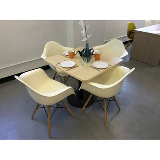 Ghế eames có tay J1