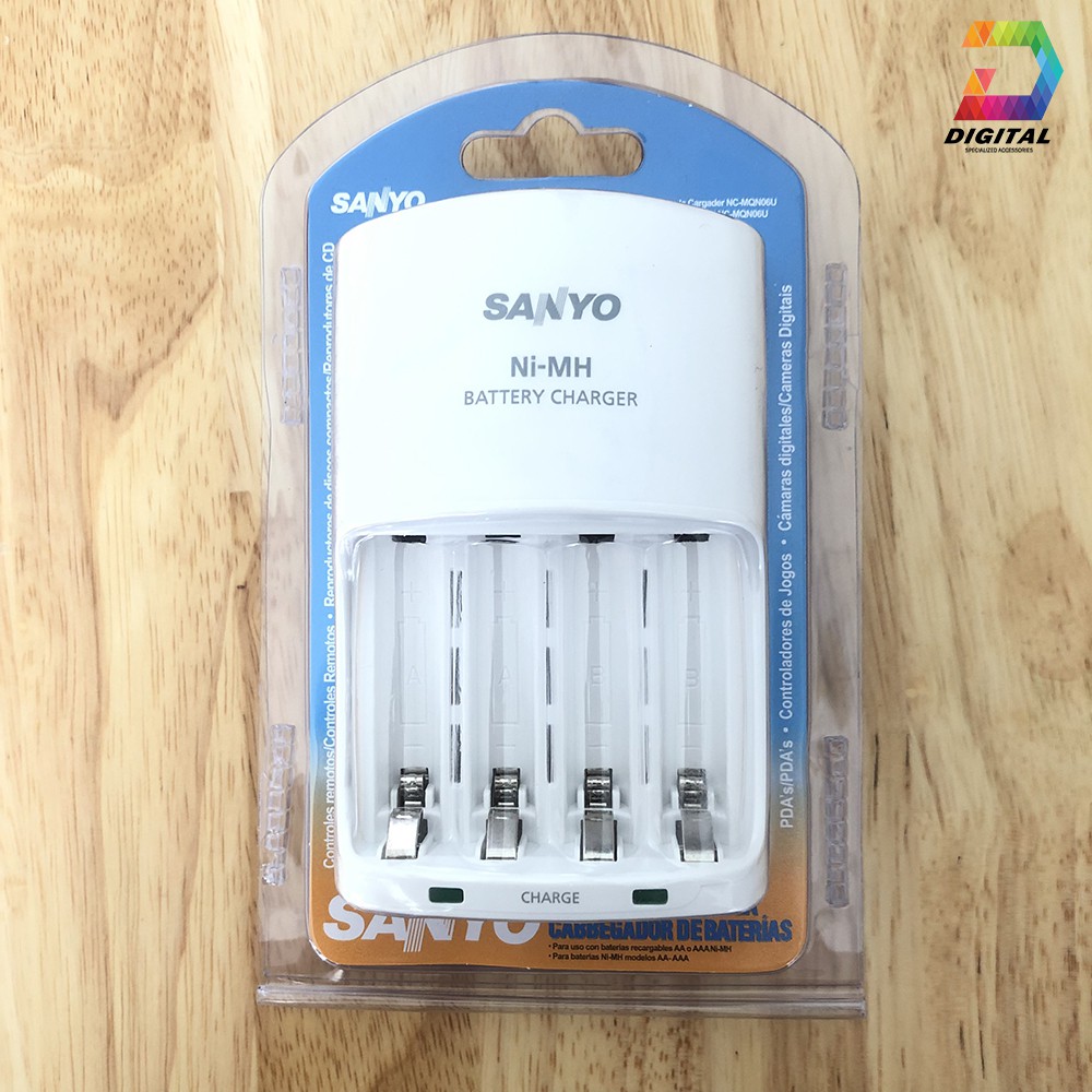 Bộ Sạc Pin AA / AAA Chính Hãng Sanyo Eneloop