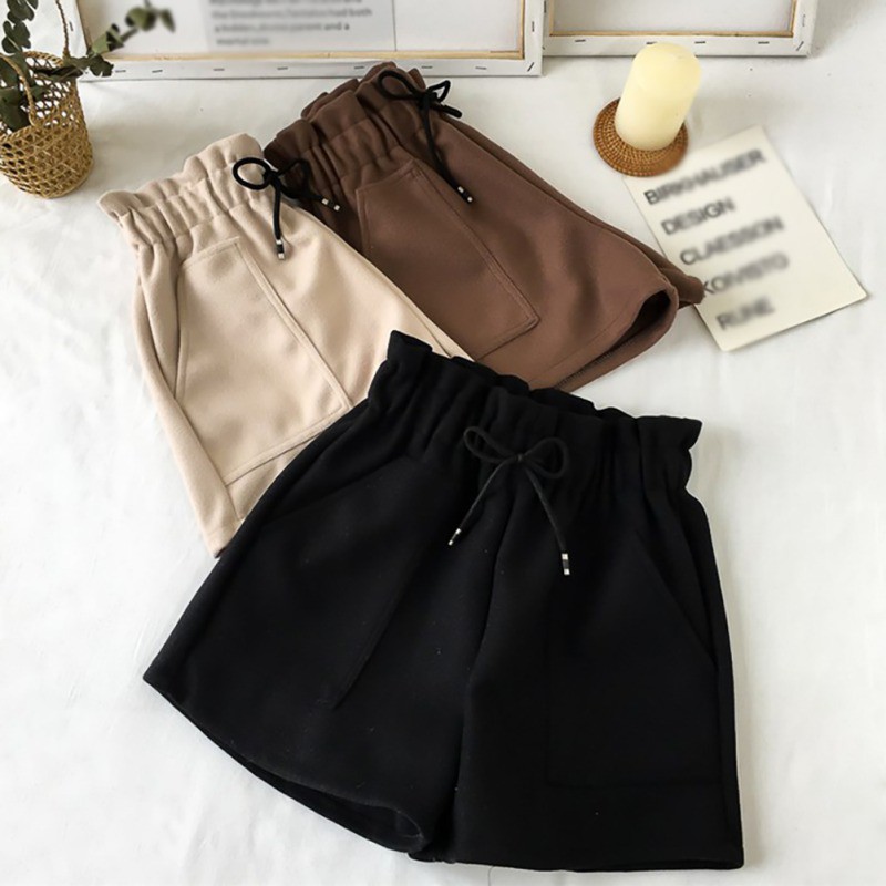 Quần short lưng cao phối túi thiết kế dáng rộng che khuyết điểm