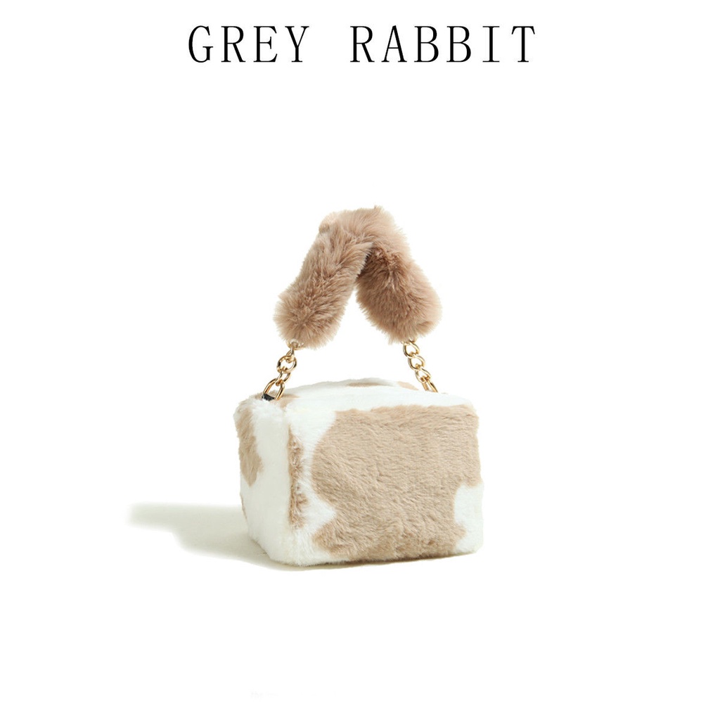 Túi Đeo Chéo Lông Xù Quai Xích Nhỏ Nhắn Dễ Phối Đồ Thời Trang Thu Đông Phong Cách Mới Dành Cho Bạn Nữ