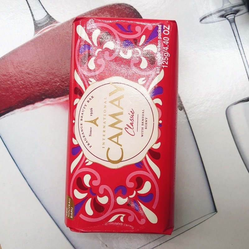 Xà phòng tắm Camay hộp 125g