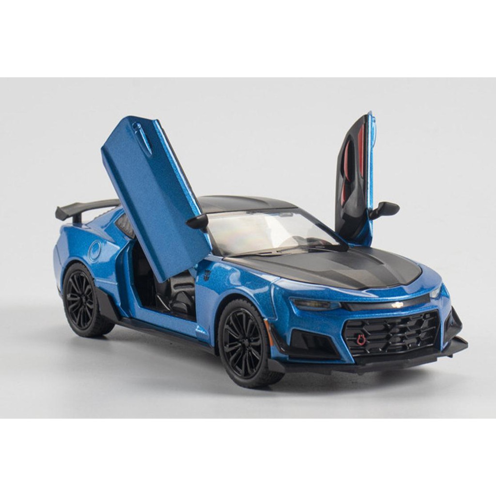 Mô hình xe ô tô Chevrolet CAMARO 2020 1:24