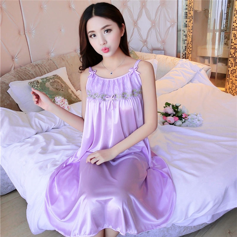 Đầm ngủ vải lụa satin cỡ lớn quyến rũ cho nữ