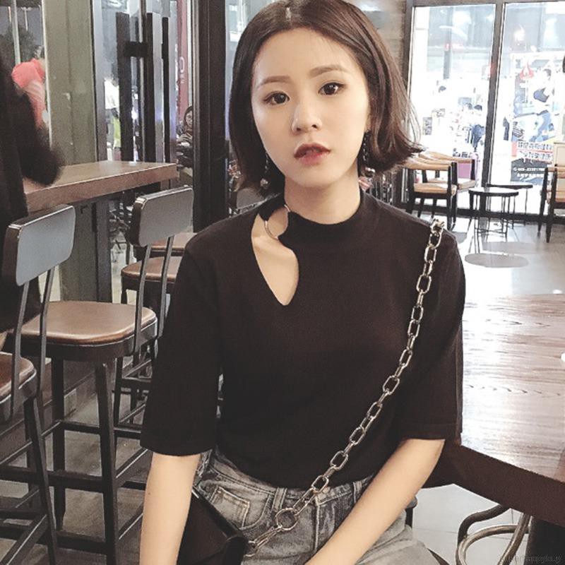Áo thun tay ngắn cổ lọ quyến rũ cho nữ
