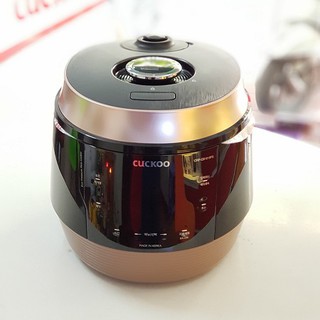 Nồi cơm điện cuckoo crp qs1010fg 1,8 lít