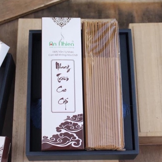 Nhang Trầm Hương An Nhiên Trung Cấp, Hương, Nhang Thờ Cúng Sạch An Toàn, Thơm Phòng, Tự Nhiên, Loại Ngắn 20 cm - 150 Que