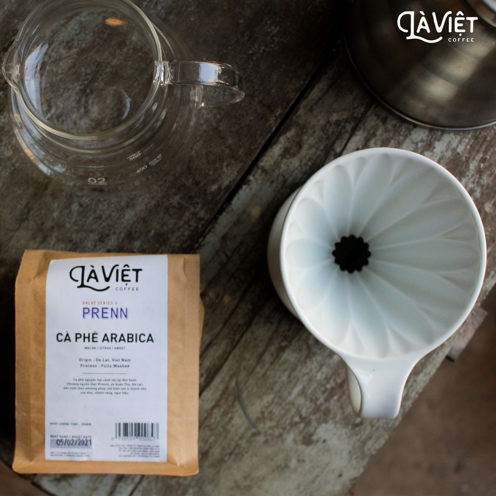 Cà Phê Nguyên Hạt LÀ VIỆT, Chuyên Dụng Pha Thủ Công, Đà Lạt Series 100% Arabica 250gr Vị Thanh Nhẹ | BigBuy360 - bigbuy360.vn