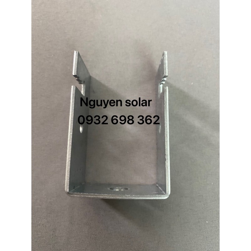 Pát U 40x40 kẹp dưới pin năng lượng mặt trời kín nước kích thước 40x40 mm không bulong, nút ren - Solar panel NS-U4040NK