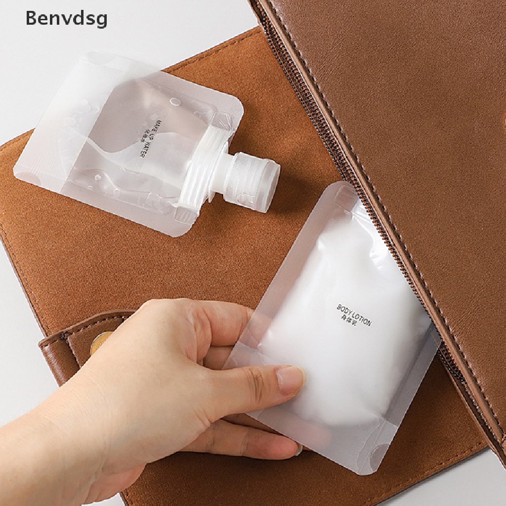 Bộ 5 Túi Đựng Mỹ Phẩm / Dầu Gội / Sữa Tắm Dạng Nhấn Tiện Dụng