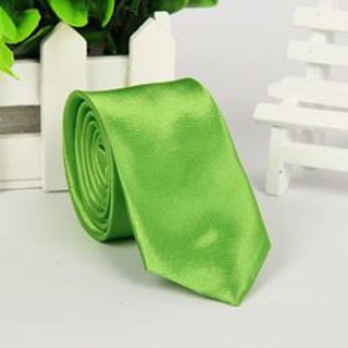 Cà vạt trơn giá lẻ 15k