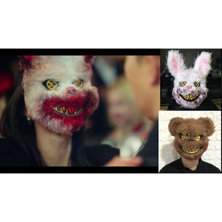 Mặt nạ thỏ creepy trong itaewoon class