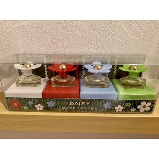 Set nước hoa mini Daisy Marc Jacobs Limited Edition 4ml phiên bản giới hạn
