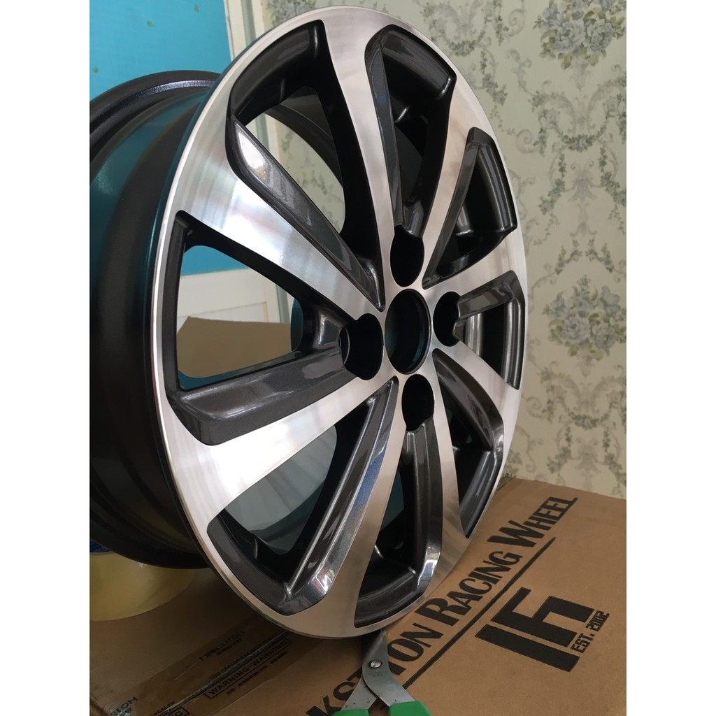 La zang mâm vành 14 inch theo xe Toyota Vios