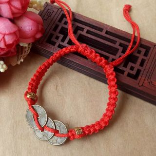 Vòng Tay Đồng Xu Chỉ Đỏ May Mắn Tài Lộc