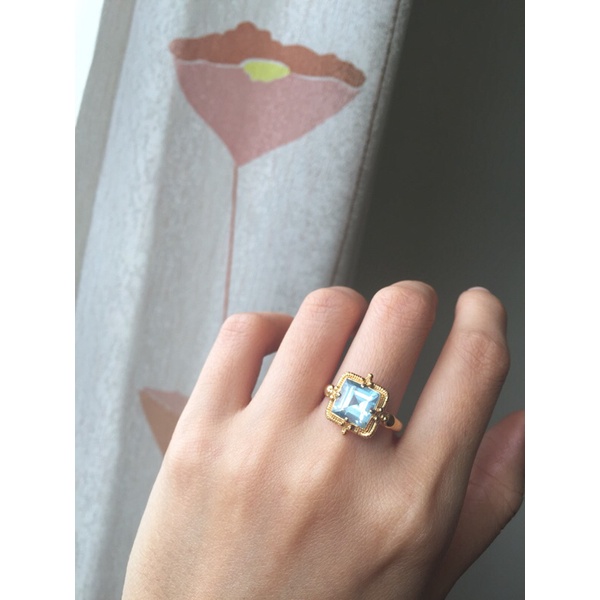 Nhẫn bạc hiệu topaz si nhật ni 18