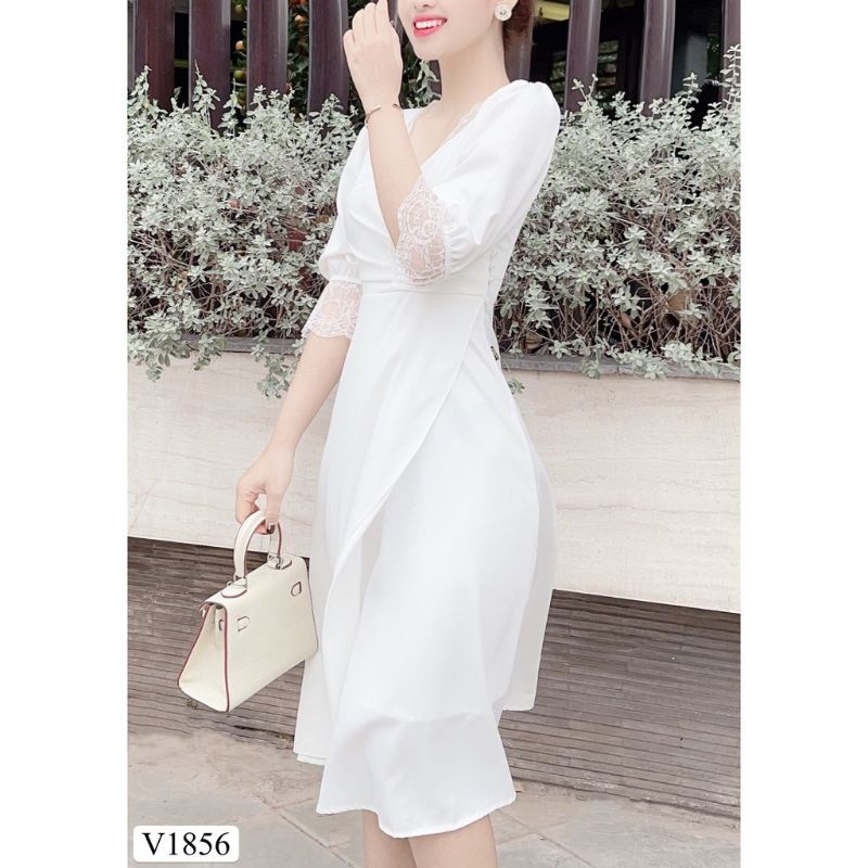 🌟 Canh FASH SALE 🌟Váy trắng viền ren xẻ tà - Đẹp Shop DVC. Đầm Công chúa xinh < (Kèm ảnh thật trải sàn do shop tự chụp)