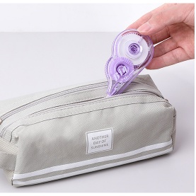 01 chiếc bút xóa kéo 12m - Băng xóa giấy Plus - MyNa Mart